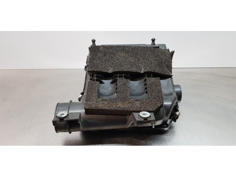 Recambio de filtro aire para suzuki sx4 glx referencia OEM IAM 1370061MA0  