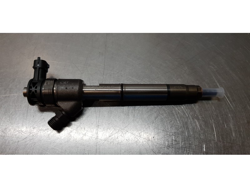 Recambio de inyector para kia carens ( ) concept referencia OEM IAM 338002A610  