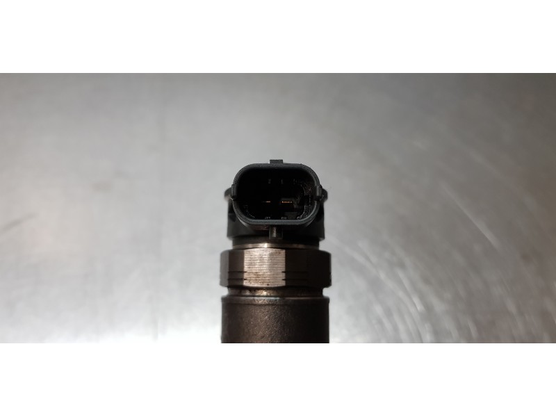 Recambio de inyector para kia carens ( ) concept referencia OEM IAM 338002A610  