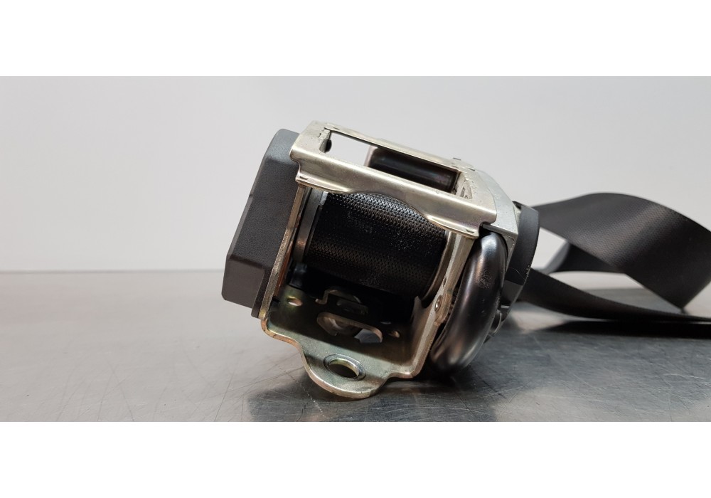 Recambio de cinturon seguridad trasero izquierdo para mercedes clase a (w169) a 180 cdi (169.007) referencia OEM IAM A1698606185