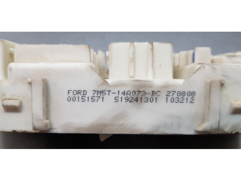 Recambio de caja reles / fusibles para ford focus lim. (cb4) trend referencia OEM IAM 7M5T14A073BC  