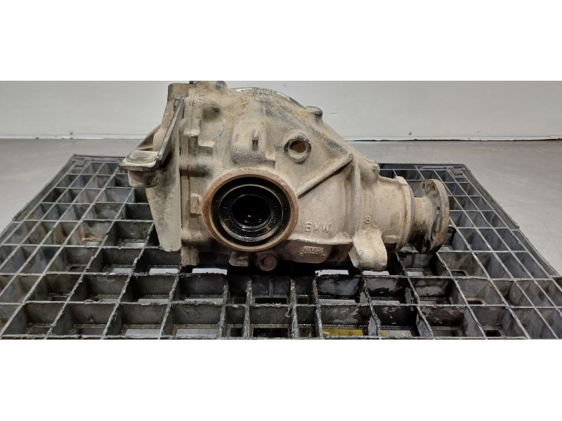 Recambio de diferencial trasero para bmw serie 3 berlina (e46) 320d referencia OEM IAM 33101428797  