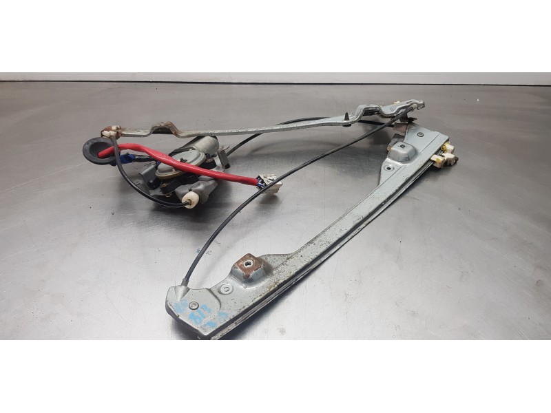 Recambio de elevalunas delantero derecho para infiniti fx fx45 referencia OEM IAM 80720AR000  