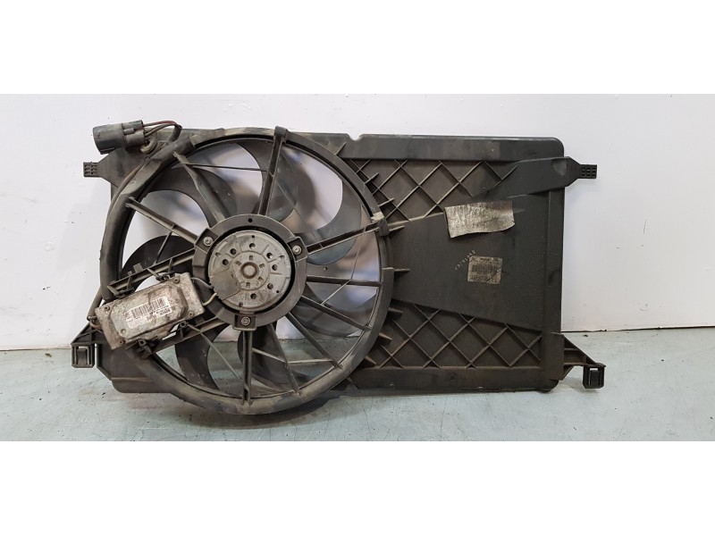 Recambio de electroventilador para ford focus c-max (cap) trend (d) referencia OEM IAM 3M5H8C607RG  