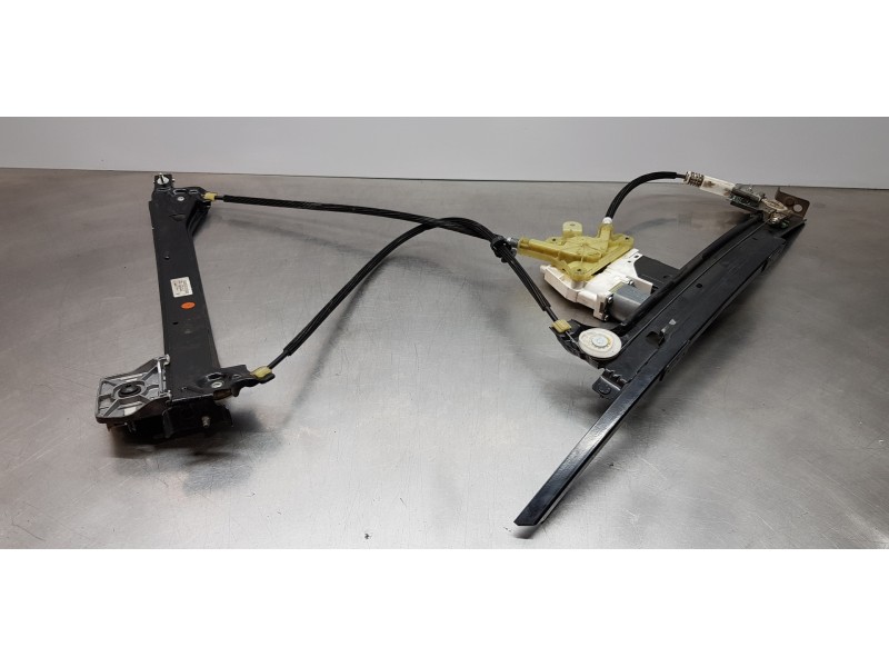 Recambio de elevalunas delantero izquierdo para renault laguna coupe base referencia OEM IAM 807010003R   Recambio de elevalunas delantero izquierdo para renault laguna coupe base referencia OEM IAM 807010003R