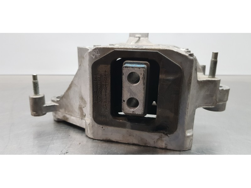 Recambio de soporte motor izquierdo para hyundai tucson hybrid referencia OEM IAM 21830N9560 21824N9500 