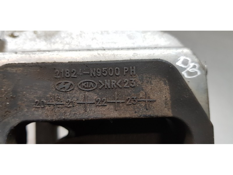 Recambio de soporte motor izquierdo para hyundai tucson hybrid referencia OEM IAM 21830N9560 21824N9500 
