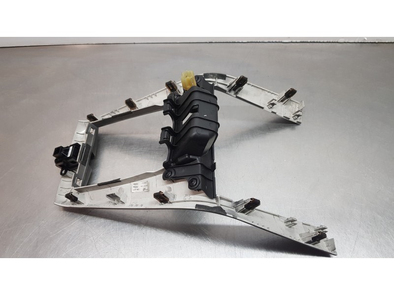 Recambio de freno de mano electrico para chevrolet captiva 2.2 vcdi lt 2wd referencia OEM IAM 95248716   Recambio de freno de mano electrico para chevrolet captiva 2.2 vcdi lt 2wd referencia OEM IAM 95248716