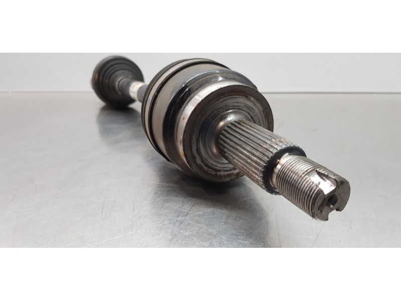 Recambio de transmision delantera izquierda para hyundai tucson hybrid referencia OEM IAM 49500CZ000  