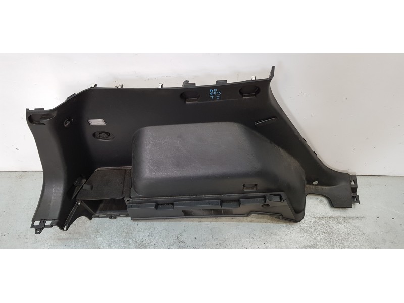 Recambio de guarnecido porton trasero para kia carens ( ) concept referencia OEM IAM 85730A4000WK  