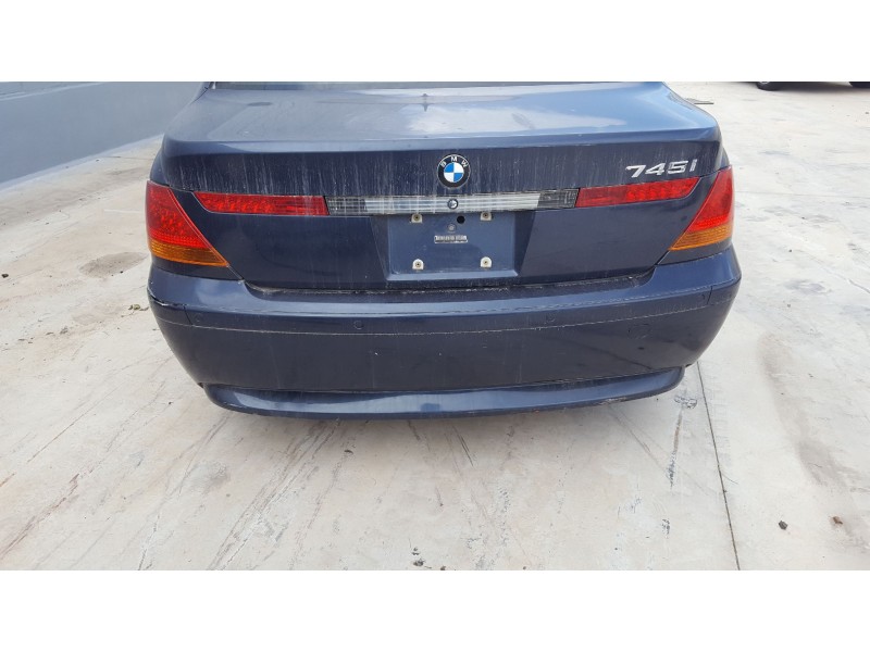 bmw serie 7 (e65/e66) del año 2001