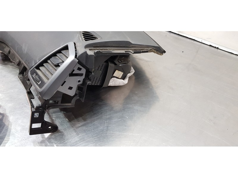 Recambio de kit airbag para hyundai tucson style 4wd referencia OEM IAM 84710D7000TRY  