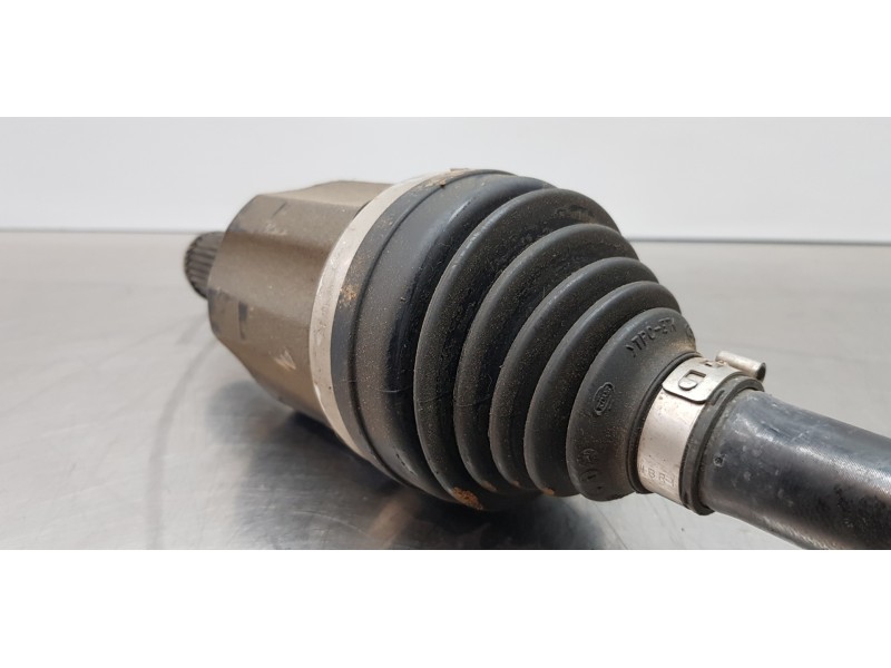 Recambio de transmision delantera izquierda para hyundai tucson hybrid referencia OEM IAM 49500CZ000  