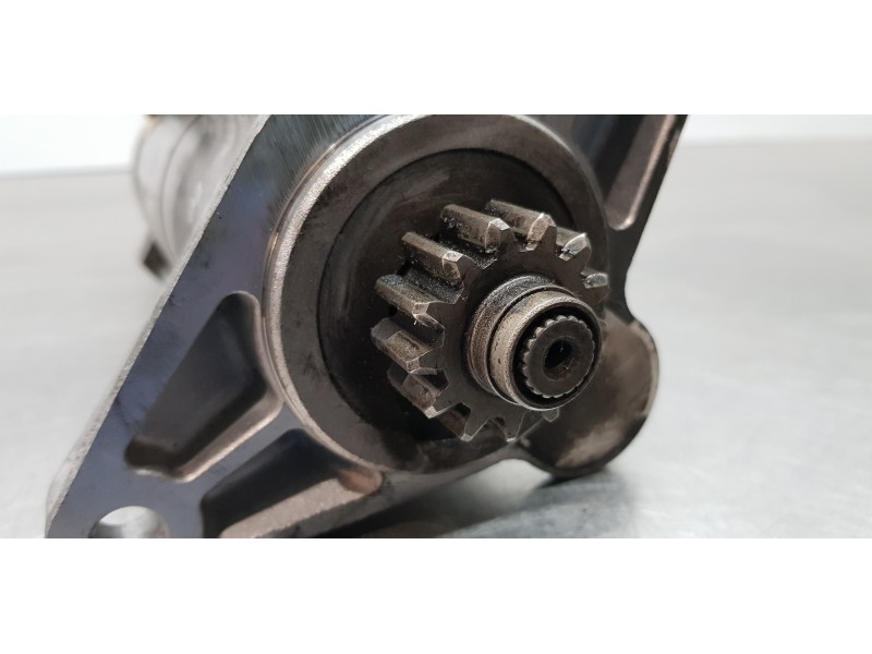 Recambio de motor arranque para land rover discovery sport pure referencia OEM IAM LR084460 GJ3211001BD 4380002001