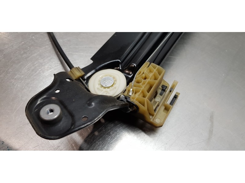 Recambio de elevalunas delantero derecho para bmw serie 5 lim. (f10) 520d referencia OEM IAM 51337182132   Recambio de elevalunas delantero derecho para bmw serie 5 lim. (f10) 520d referencia OEM IAM 51337182132