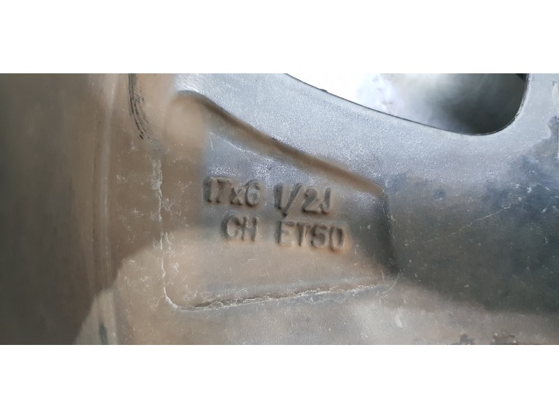 Recambio de llanta para suzuki sx4 glx referencia OEM IAM 4321064R70  