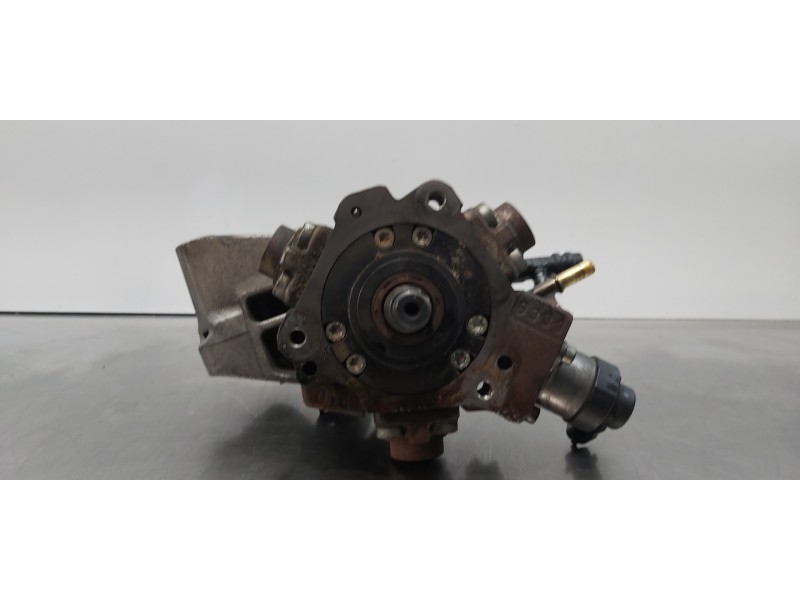 Recambio de bomba inyeccion para renault scenic ii grand privilege referencia OEM IAM 8200945033  