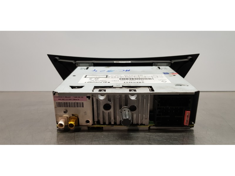 Recambio de sistema audio / radio cd para renault laguna coupe base referencia OEM IAM 281110006R   Recambio de sistema audio / radio cd para renault laguna coupe base referencia OEM IAM 281110006R