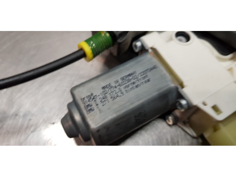 Recambio de elevalunas delantero derecho para bmw serie 5 lim. (f10) 520d referencia OEM IAM 51337182132   Recambio de elevalunas delantero derecho para bmw serie 5 lim. (f10) 520d referencia OEM IAM 51337182132