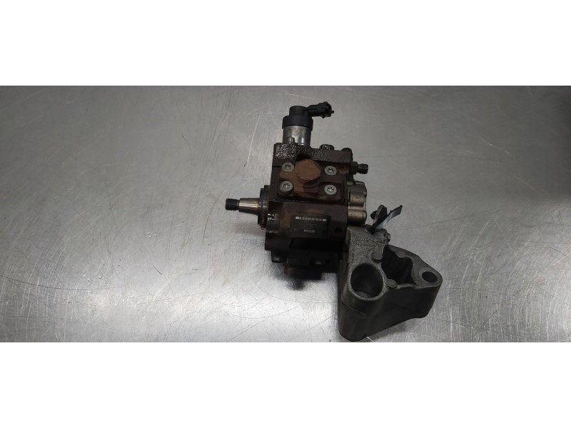 Recambio de bomba inyeccion para renault scenic ii grand privilege referencia OEM IAM 8200945033  