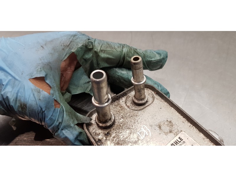 Recambio de enfriador aceite motor para land rover discovery sport pure referencia OEM IAM LR072174 GJ329N103AA 