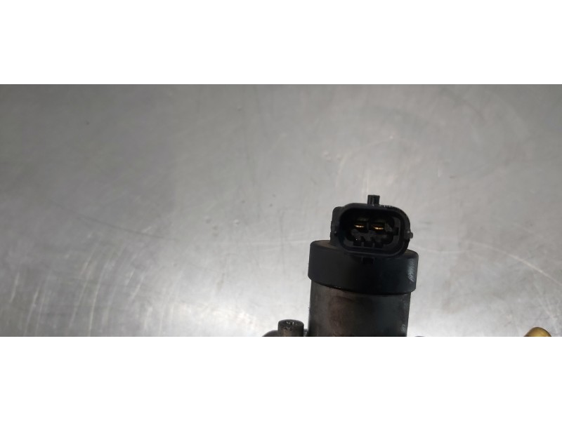 Recambio de bomba inyeccion para renault scenic ii grand privilege referencia OEM IAM 8200945033  