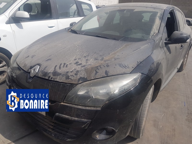 renault megane iii berlina 5 p del año 2011