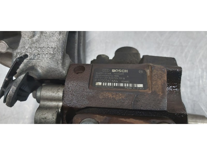 Recambio de bomba inyeccion para renault scenic ii grand privilege referencia OEM IAM 8200945033  