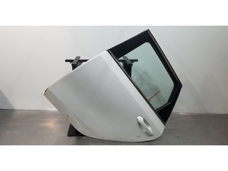 Recambio de puerta trasera izquierda para kia ceed sportswagon tech referencia OEM IAM 77003J7200  