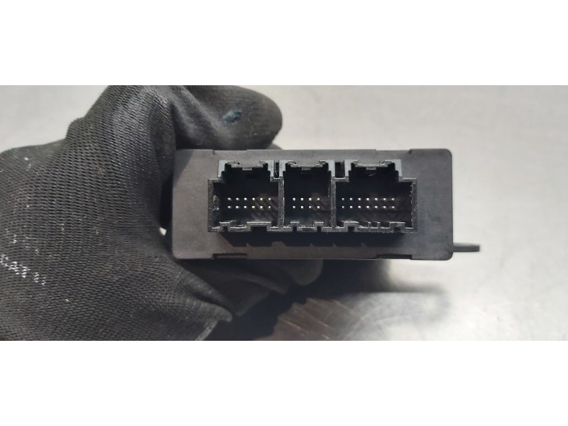 Recambio de modulo electronico para opel astra k lim. 5türig business referencia OEM IAM 39050500  