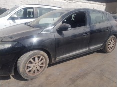 renault megane iii berlina 5 p del año 2011 2