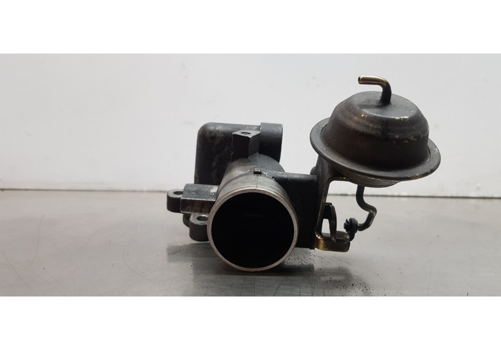 Recambio de caja mariposa para toyota yaris (ncp1/nlp1/scp1) 1.4 d-4d expo referencia OEM IAM 2610033010  