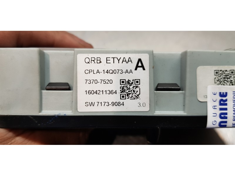 Recambio de caja reles / fusibles para land rover discovery sport pure referencia OEM IAM CPLA14Q073AA LR041091 