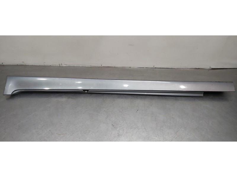 Recambio de faldon lateral para bmw serie 5 lim. (f10) 520d referencia OEM IAM 51777262663   Recambio de faldon lateral para bmw serie 5 lim. (f10) 520d referencia OEM IAM 51777262663