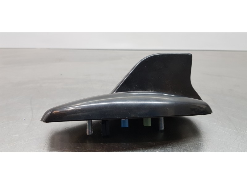 Recambio de antena para land rover discovery sport pure referencia OEM IAM LR059761 EJ3219C089CB 