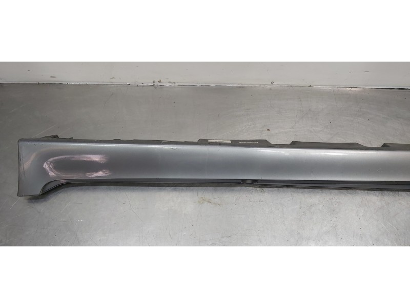 Recambio de faldon lateral para bmw serie 5 lim. (f10) 520d referencia OEM IAM 51777262663   Recambio de faldon lateral para bmw serie 5 lim. (f10) 520d referencia OEM IAM 51777262663