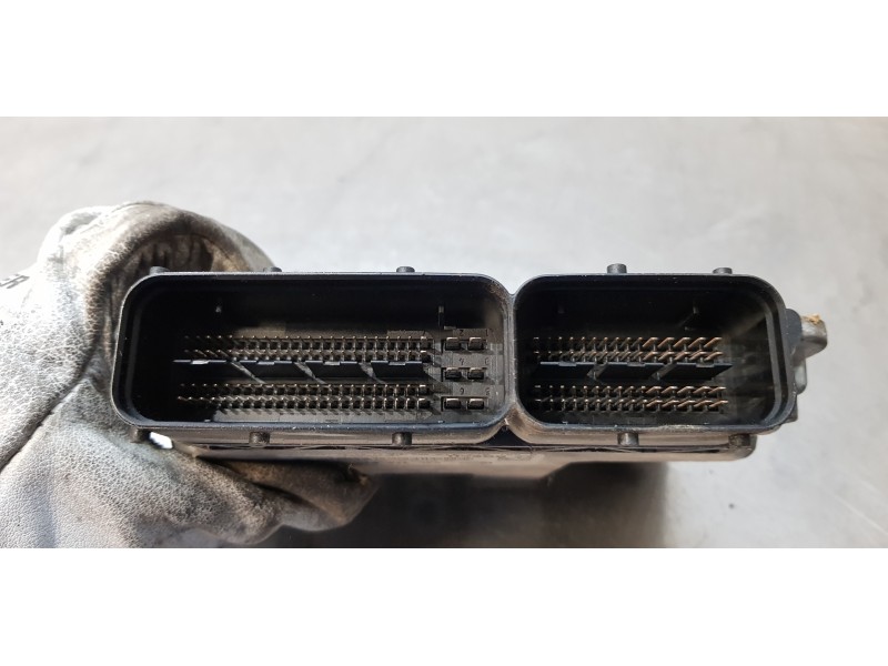 Recambio de centralita motor uce para skoda superb combi (3t5) active referencia OEM IAM 03L906018JB  