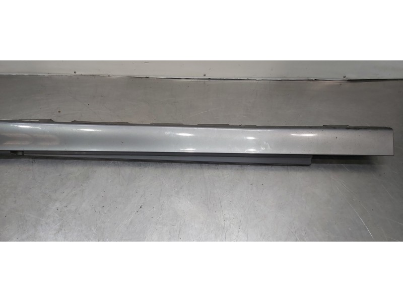 Recambio de faldon lateral para bmw serie 5 lim. (f10) 520d referencia OEM IAM 51777262663   Recambio de faldon lateral para bmw serie 5 lim. (f10) 520d referencia OEM IAM 51777262663