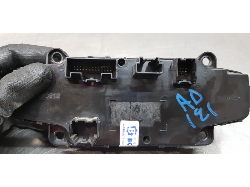 Recambio de mando calefaccion / aire acondicionado para ford tourneo connect titanium referencia OEM IAM 1916726 ET7618C612EF  Recambio de mando calefaccion / aire acondicionado para ford tourneo connect titanium referencia OEM IAM 1916726 ET7618C612EF