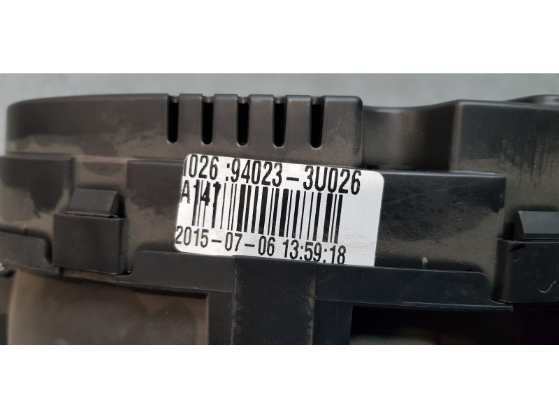 Recambio de cuadro instrumentos para kia sportage emotion 4x2 referencia OEM IAM 940233U026  