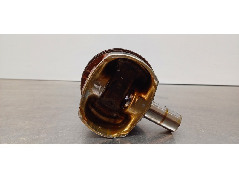 Recambio de piston para ford s-max (ca1) titanium referencia OEM IAM 1371709 6M5G6K100AC1 