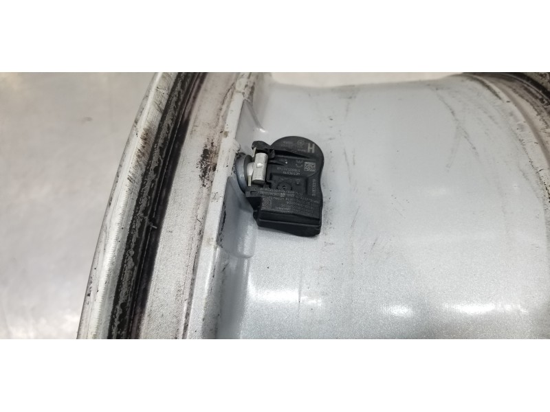 Recambio de llanta para land rover discovery sport pure referencia OEM IAM LR073512 FK721007AB 