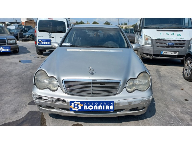 mercedes clase c (w203) berlina del año 2004
