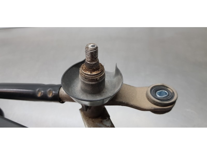 Recambio de motor limpia delantero para hyundai tucson style 4wd referencia OEM IAM 98110D3000 98100D3000 