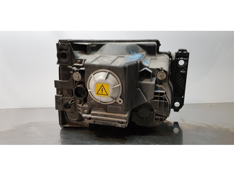 Recambio de faro izquierdo para land rover discovery v6 td hse referencia OEM IAM XBC500112  