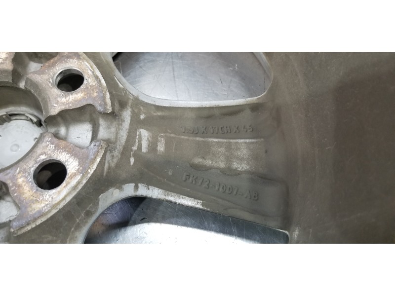 Recambio de llanta para land rover discovery sport pure referencia OEM IAM LR073512 FK721007AB 