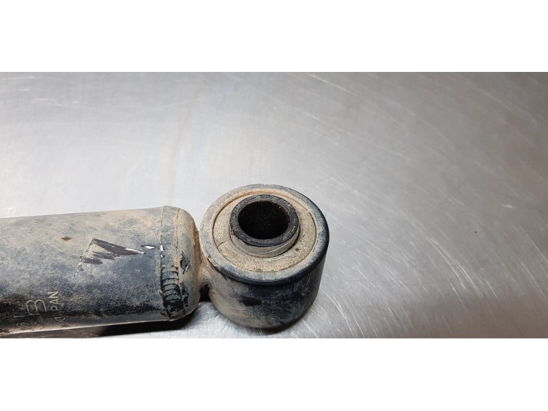 Recambio de amortiguador trasero derecho para nissan patrol gr (y61) comfort referencia OEM IAM 56200VB085   Recambio de amortiguador trasero derecho para nissan patrol gr (y61) comfort referencia OEM IAM 56200VB085