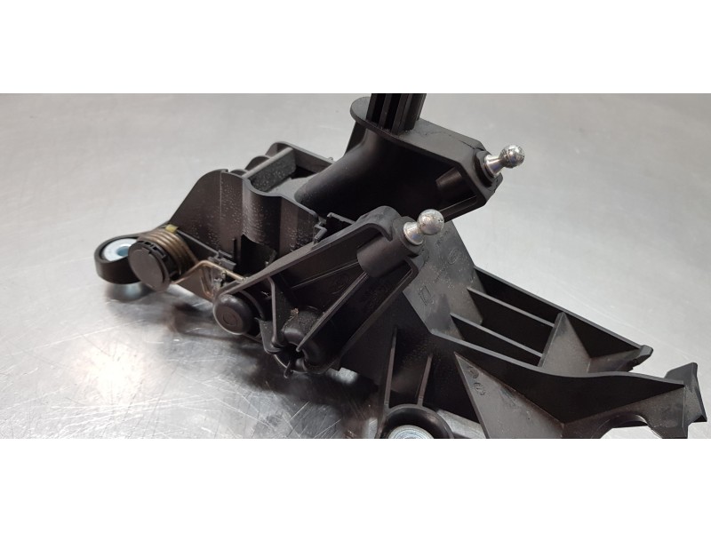 Recambio de palanca cambio para ford tourneo connect titanium referencia OEM IAM AV1R7C453BKA 8A6R7K387MD AV1R7C453BKA Recambio de palanca cambio para ford tourneo connect titanium referencia OEM IAM AV1R7C453BKA 8A6R7K387MD AV1R7C453BKA