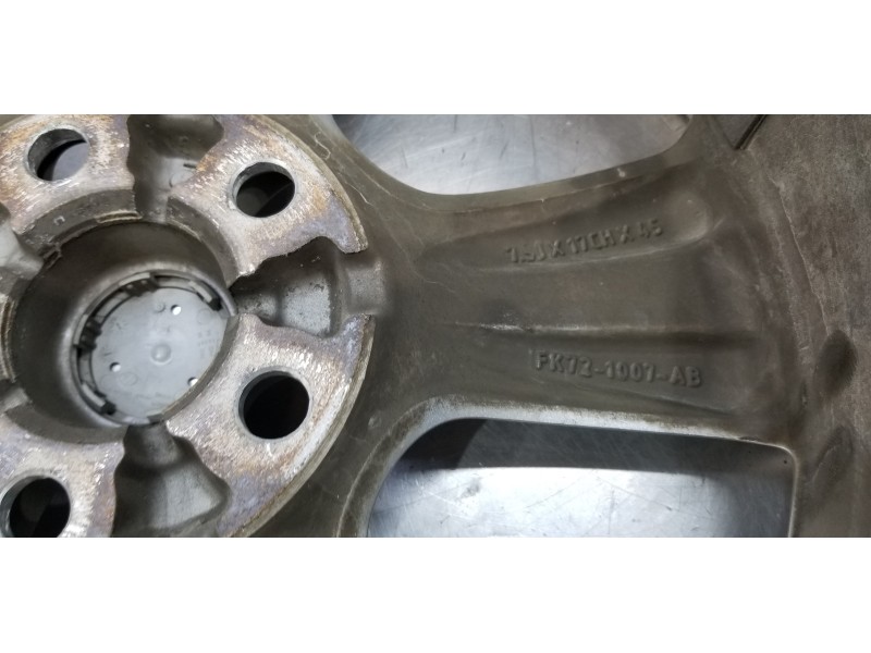 Recambio de llanta para land rover discovery sport pure referencia OEM IAM LR073512 FK721007AB 