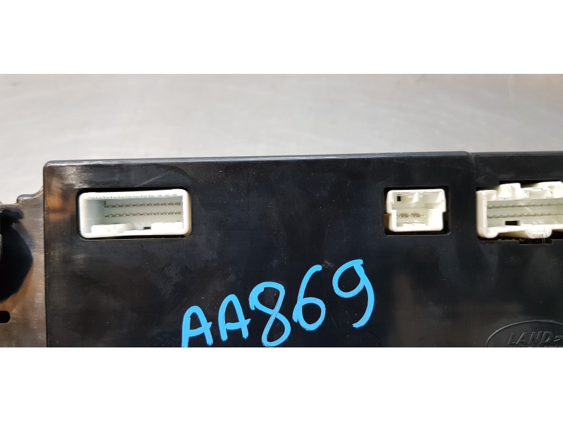 Recambio de mando climatizador para land rover discovery v6 td hse referencia OEM IAM JFC501110  